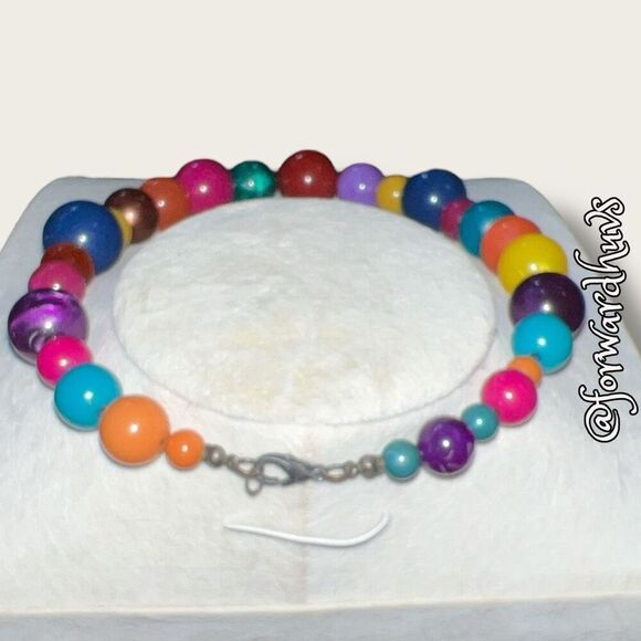 Bundle Sale 3 for $15 | 18-Inch Multicolored Marbled Bead Necklace - Picture 5 of 7